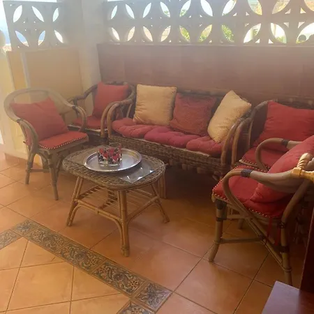 Villa Costa Adeje 阿德耶